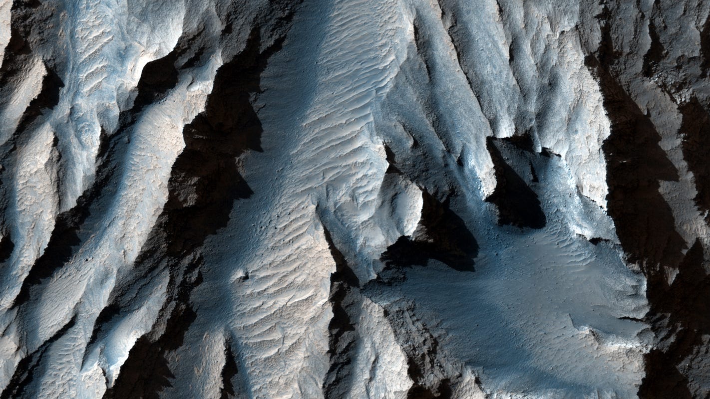 Mars Valley è più grande del Grand Canyon ed è la più grande del sistema solare: la NASA