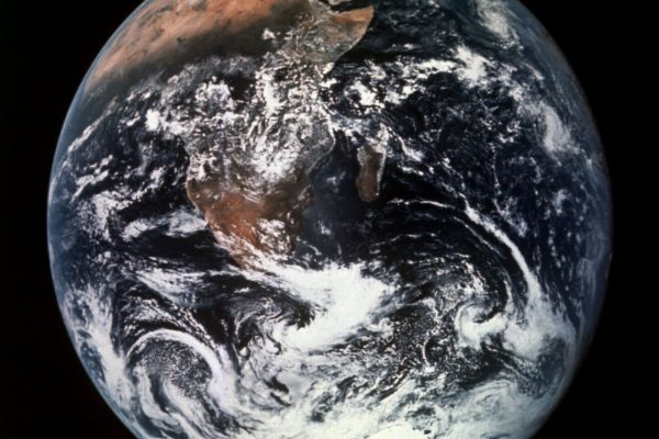 La Terra gira alla stessa velocità degli ultimi decenni;  Ecco come gli scienziati affrontano questo problema